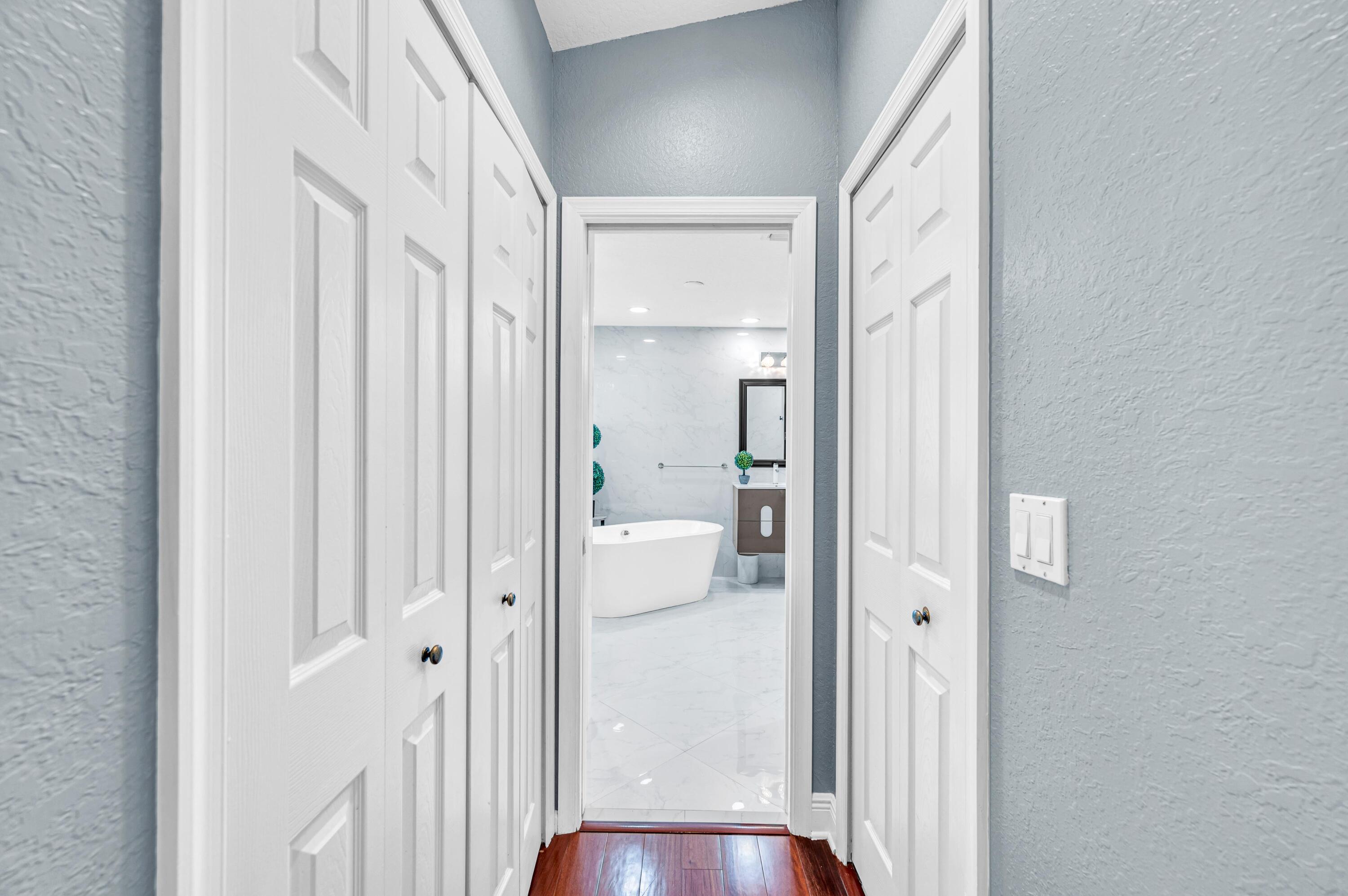 OAKWOOD HEIGHTS - Residential