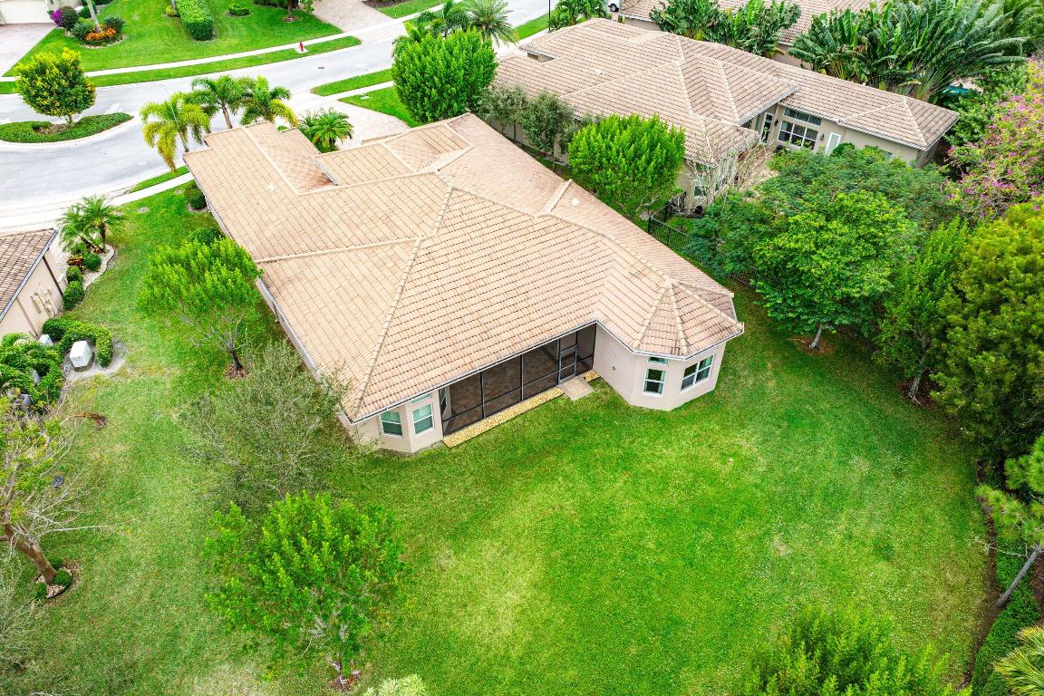 VALENCIA COVE - Residential