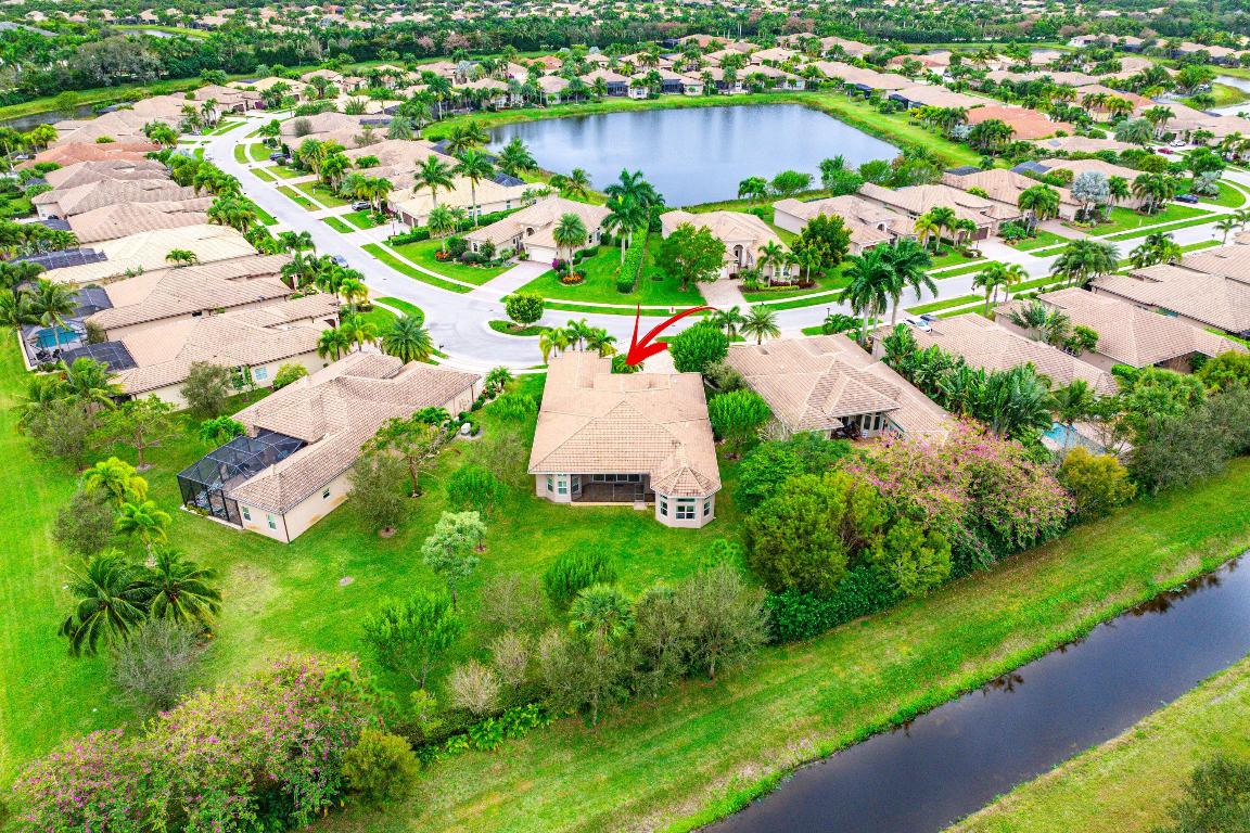 VALENCIA COVE - Residential