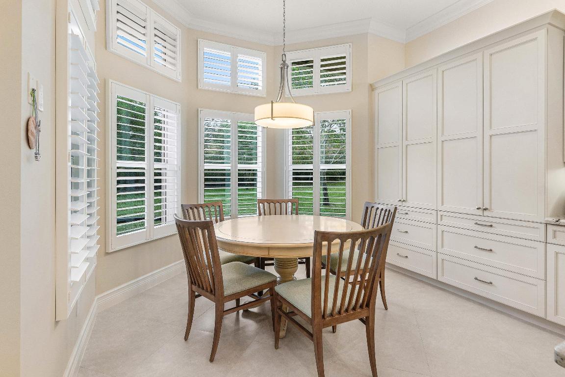 VALENCIA COVE - Residential