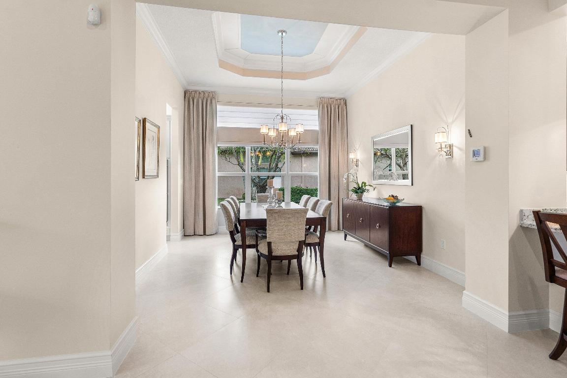 VALENCIA COVE - Residential