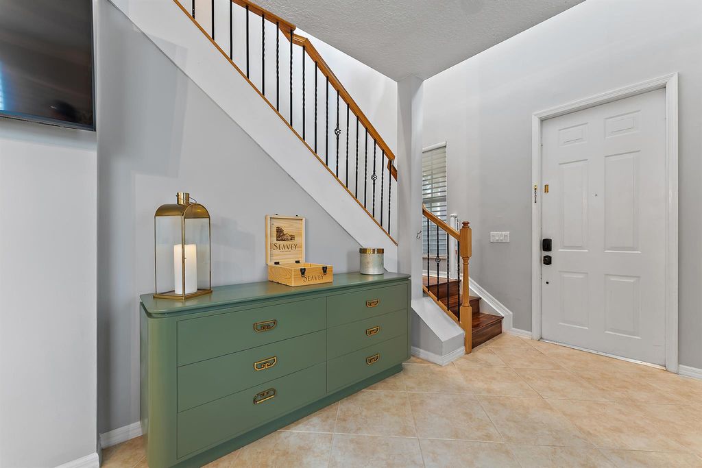 Photo of 449 Pumpkin Drive, Palm Beach Gardens, FL 33410 (MLS # R11029679)