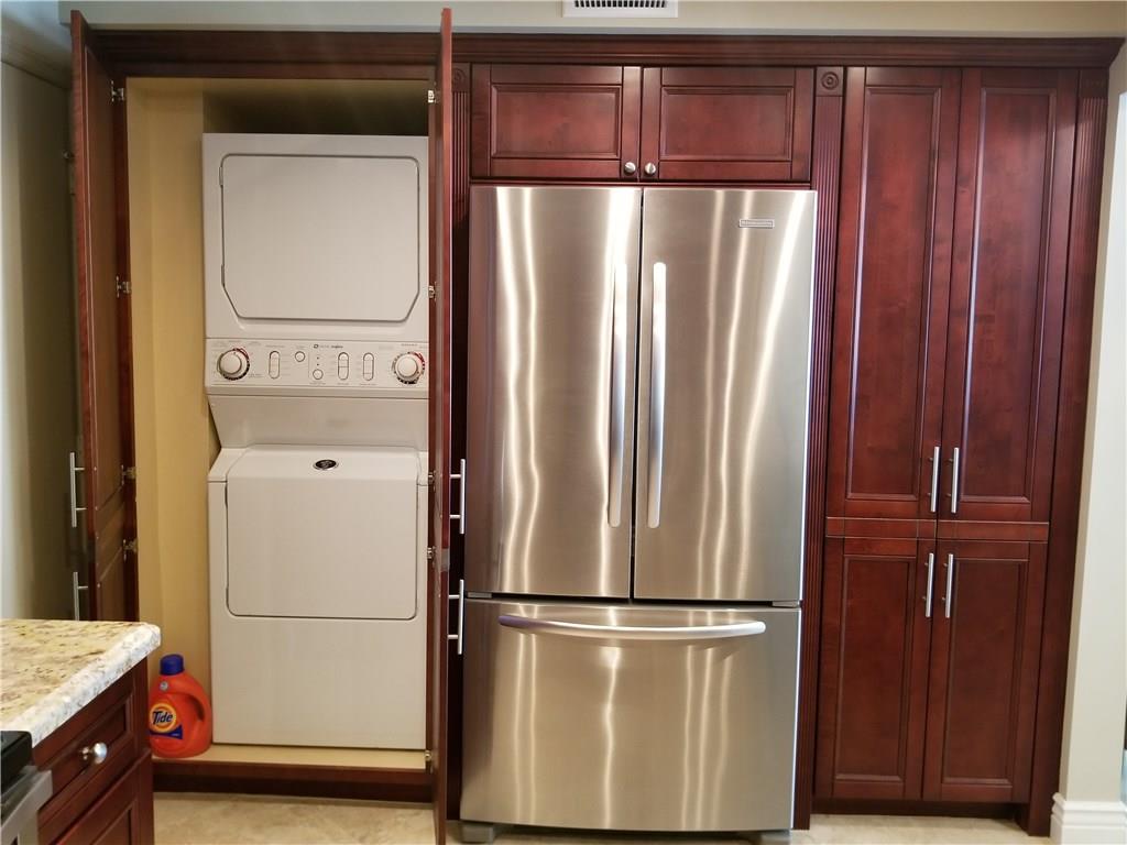 Regency Tower South - Residential