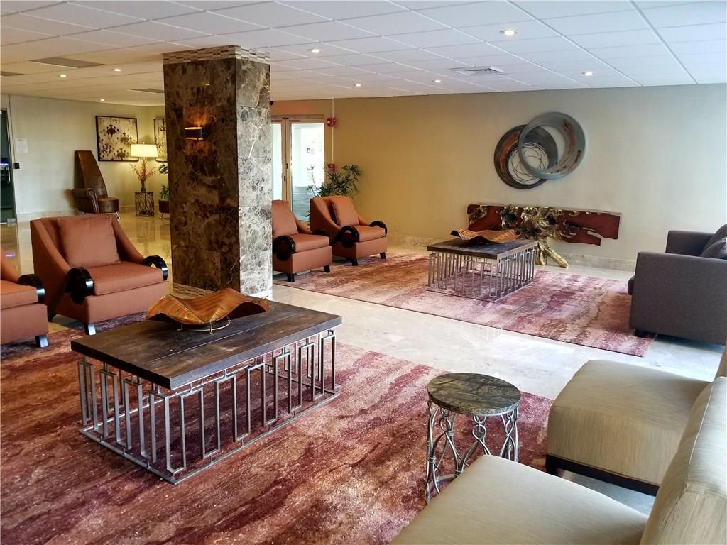 Regency Tower South - Residential