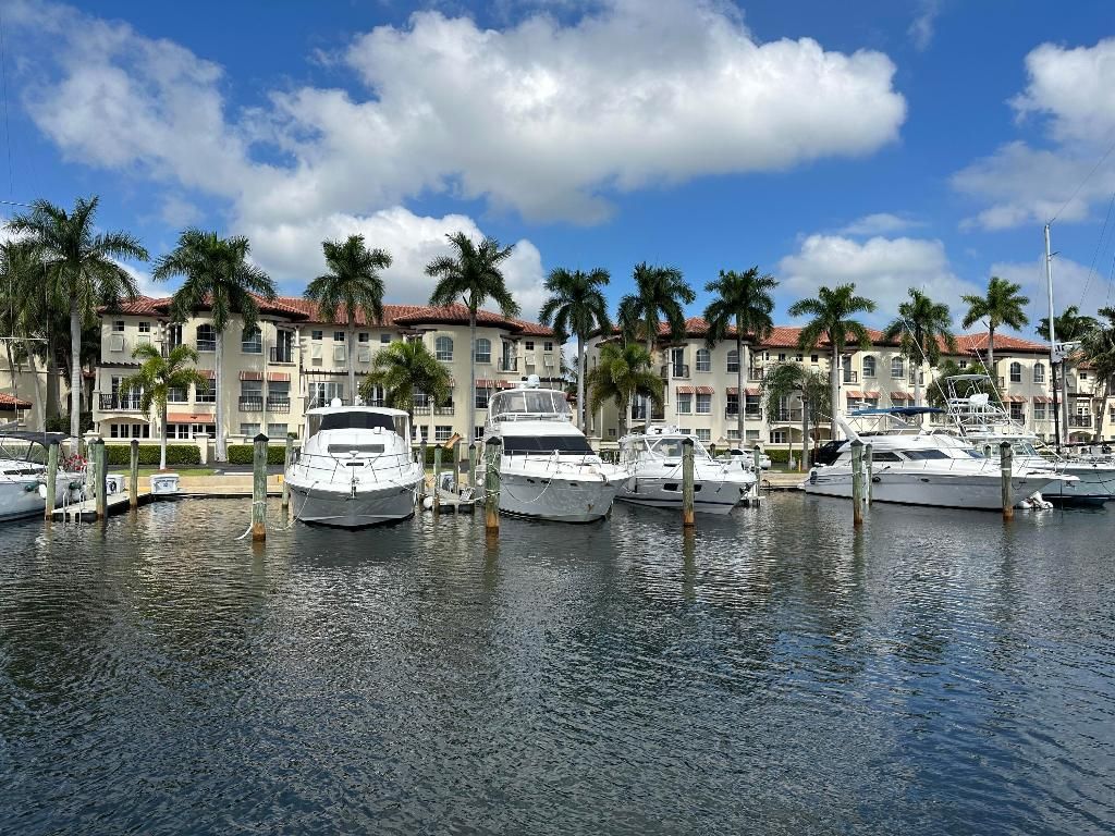 Photo of 17 Marina Gardens Drive, Palm Beach Gardens, FL 33410 (MLS # R10932729)