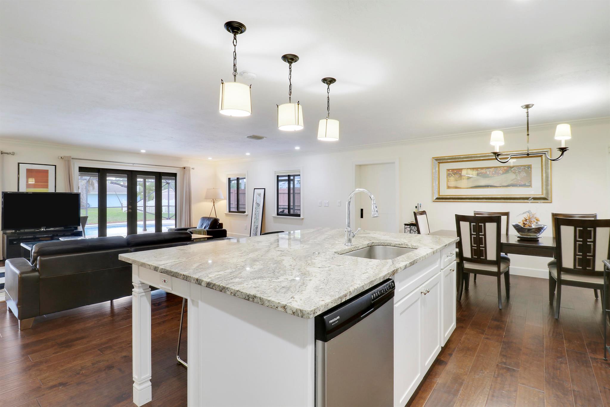 SANDPIPER BAY - Residential