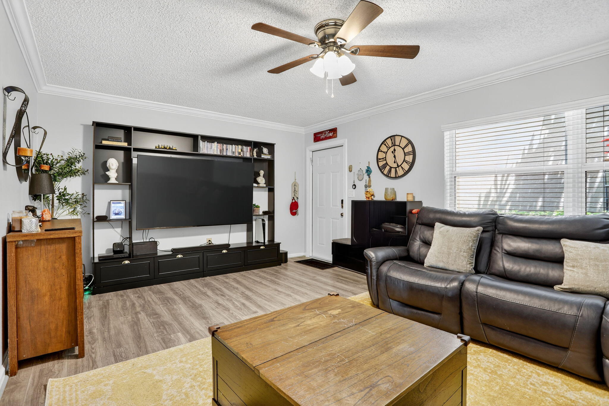 9050 NW 28th Street 123