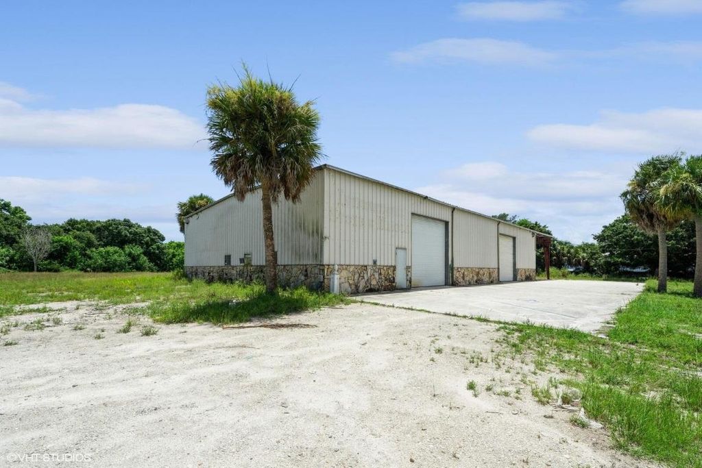 Photo of 235 Tumblin Kling Road, Fort Pierce, FL 34982 (MLS # R11009574)