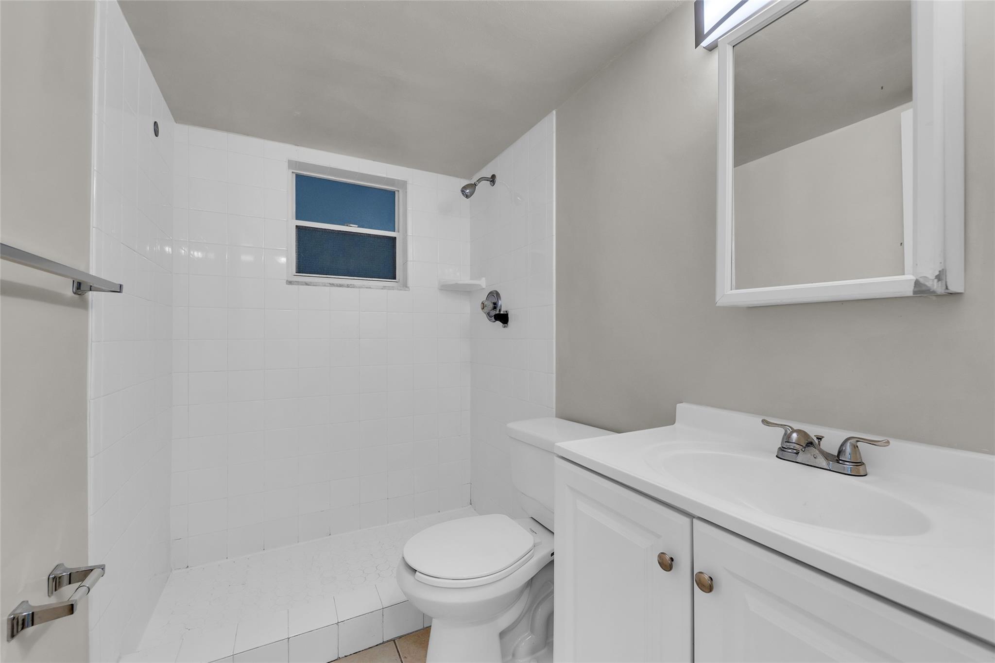 Wooler Heights 40-22 B - Residential Lease