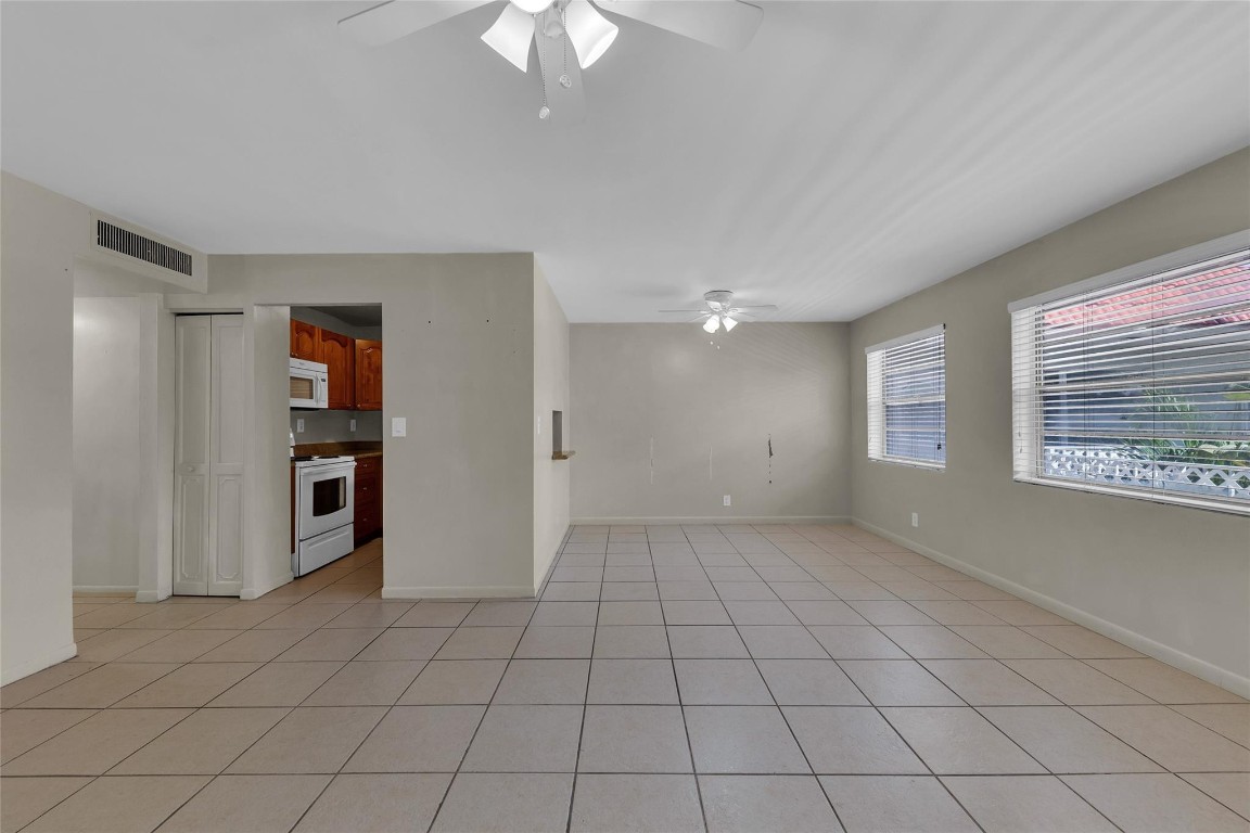 Wooler Heights 40-22 B - Residential Lease