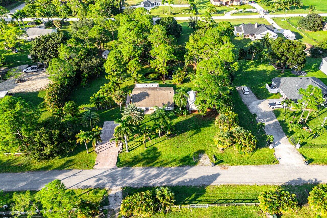 The Acreage - Residential