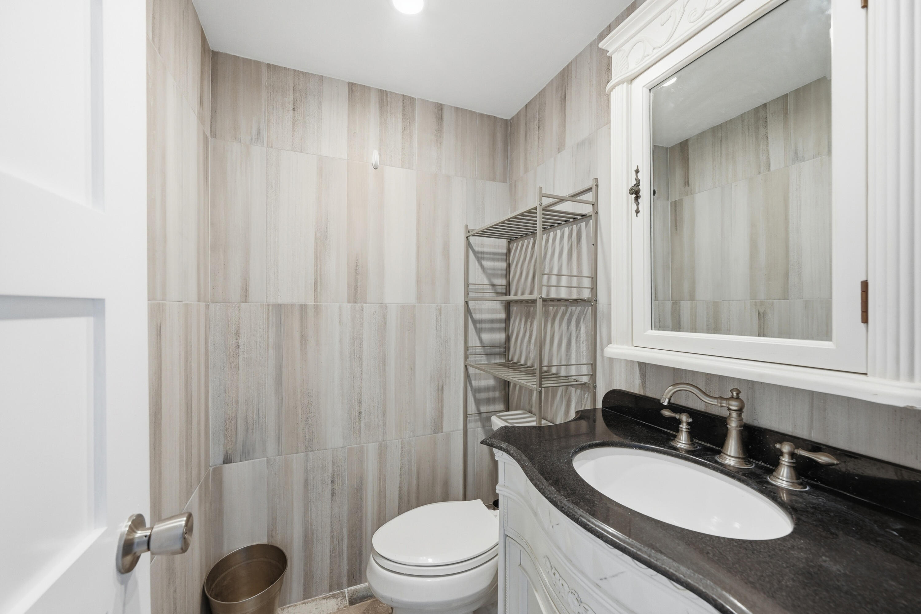 VALIANT HOUSE CONDO - Residential