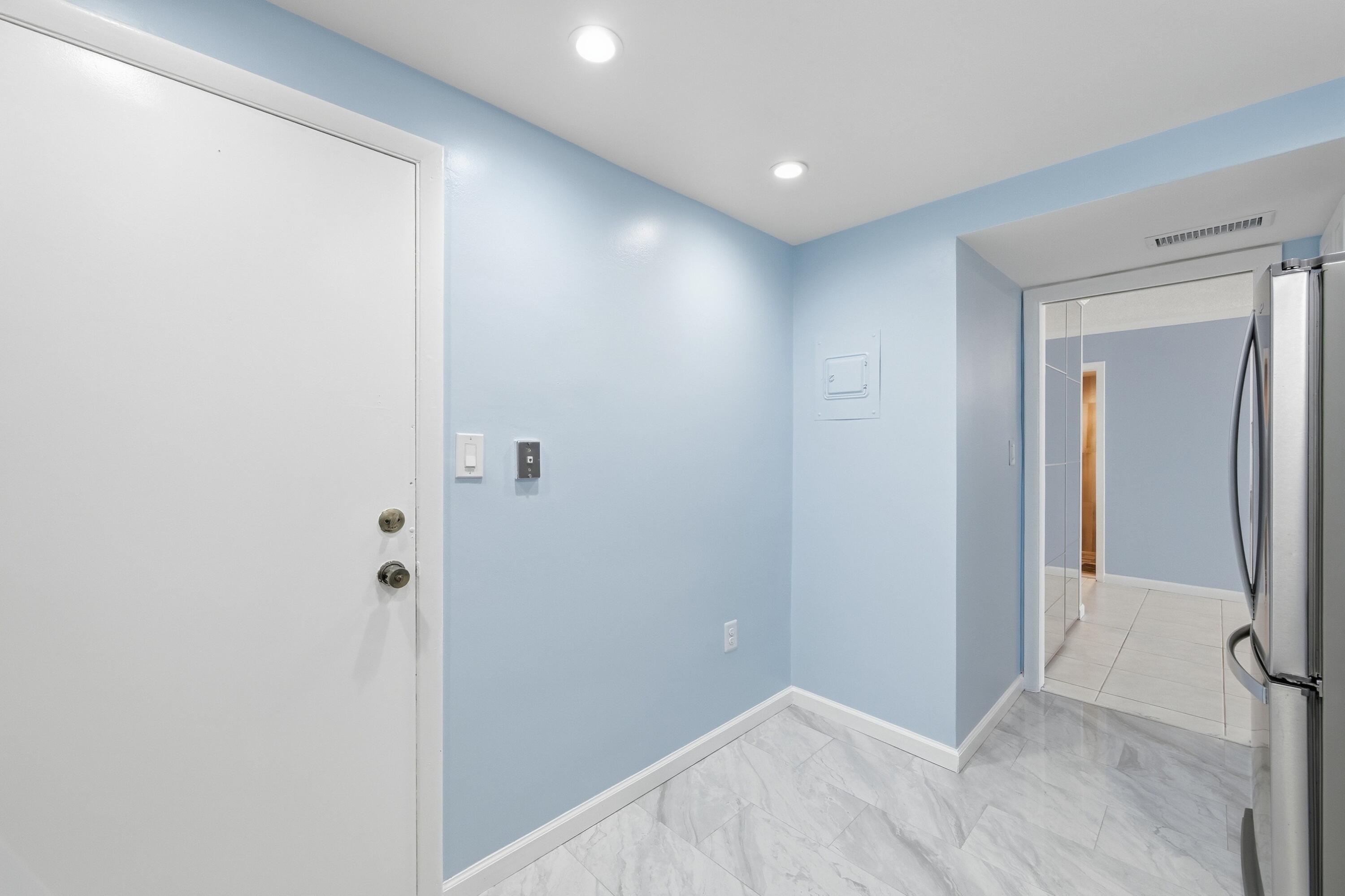 VALIANT HOUSE CONDO - Residential