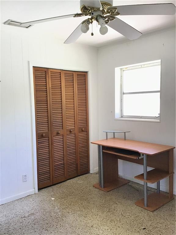 Lauderdale Park 6-33 1/2 - Residential