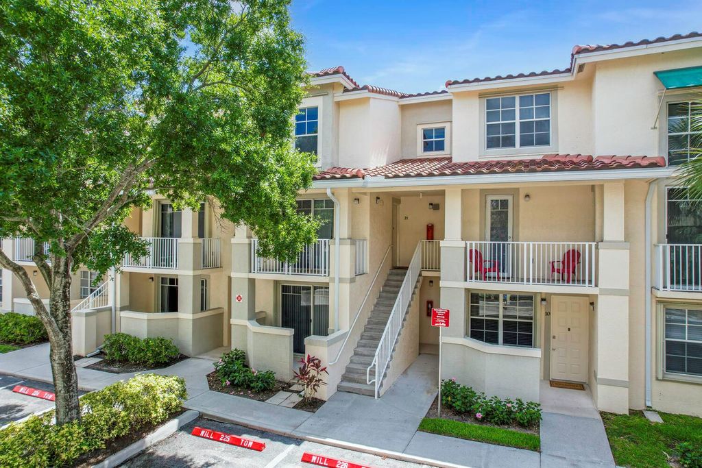 Photo of 4850 Chancellor Drive #11, Jupiter, FL 33458 (MLS # R10990481)