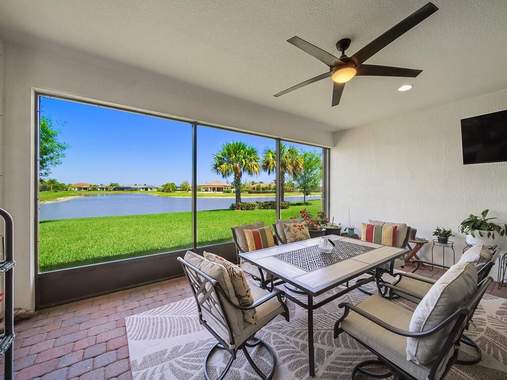 Photo of 609 SE Monteiro Drive Dr, Port St Lucie, FL 34984 (MLS # R10786910)