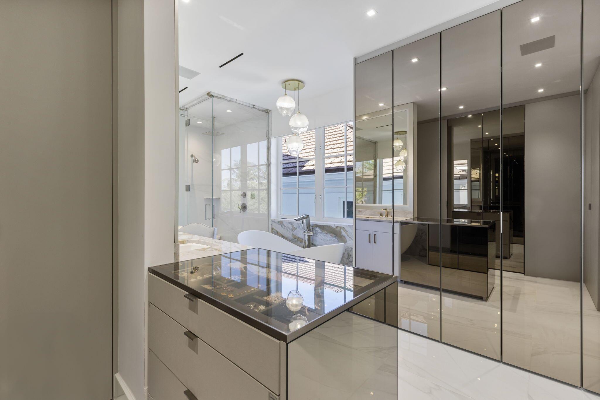 LITTLE RANCHES 1ST ADD - Residential