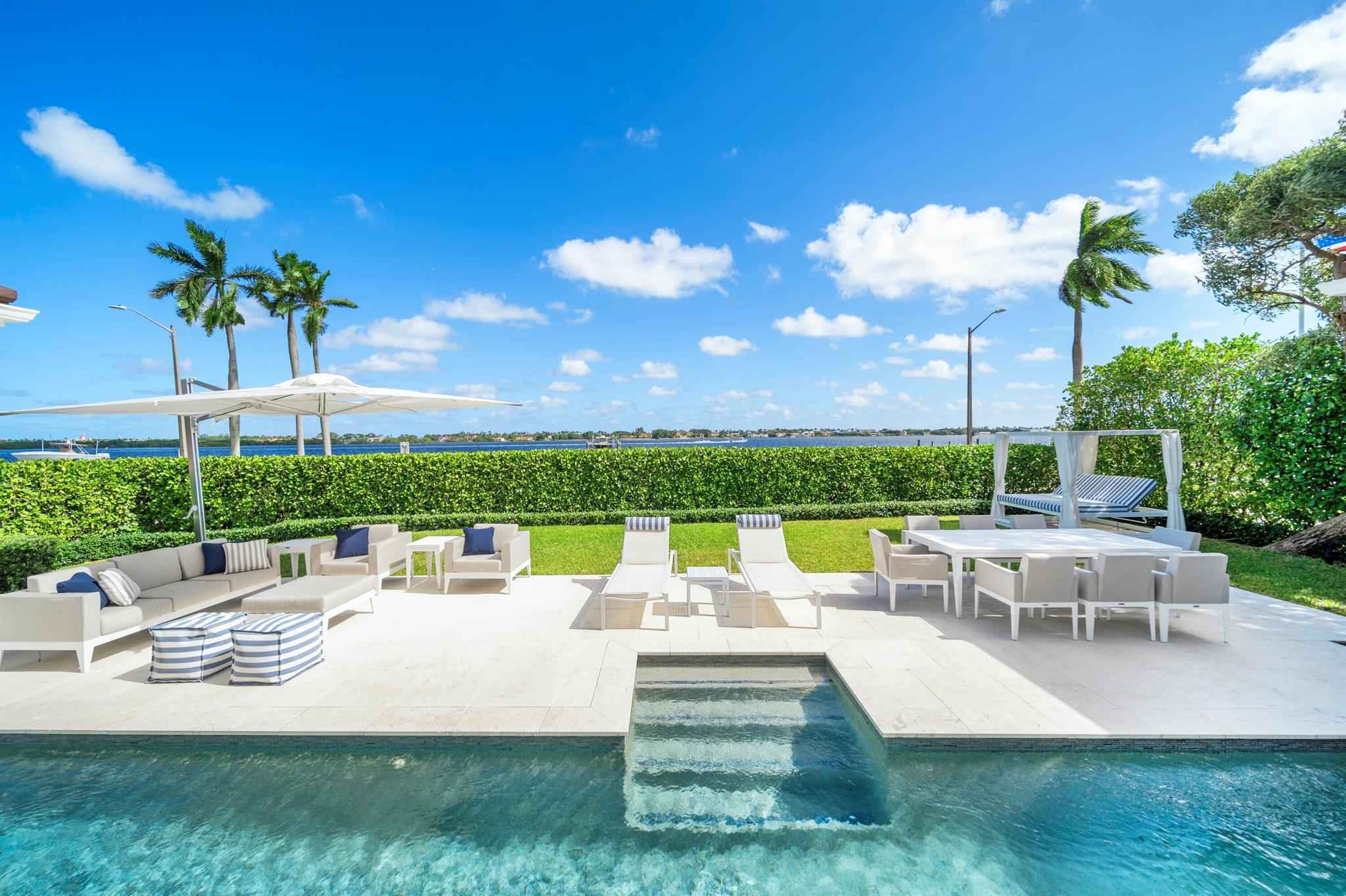 LITTLE RANCHES 1ST ADD - Residential