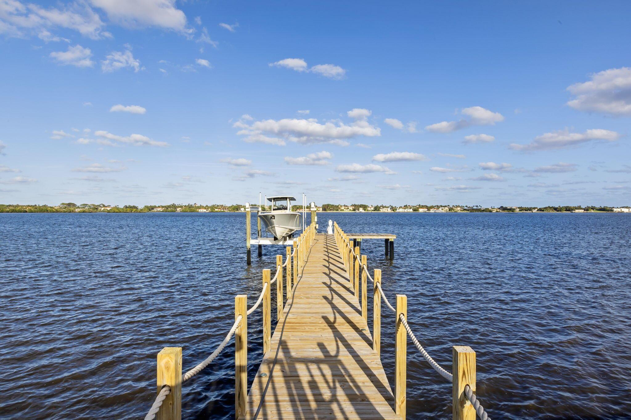 LITTLE RANCHES 1ST ADD - Residential