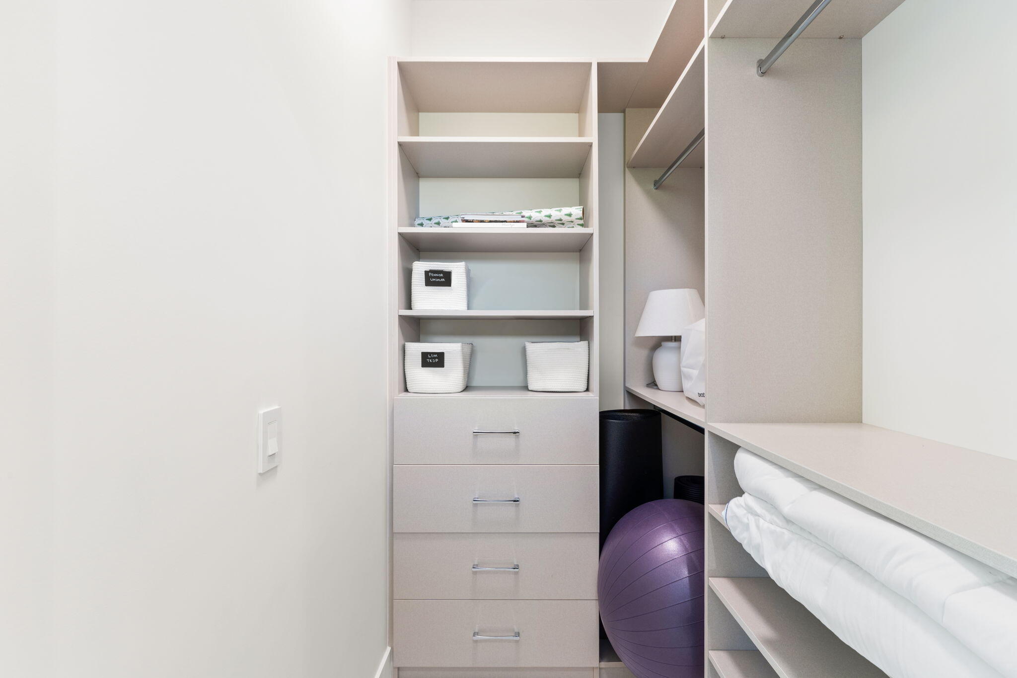 RIO VISTA ISLES - Residential