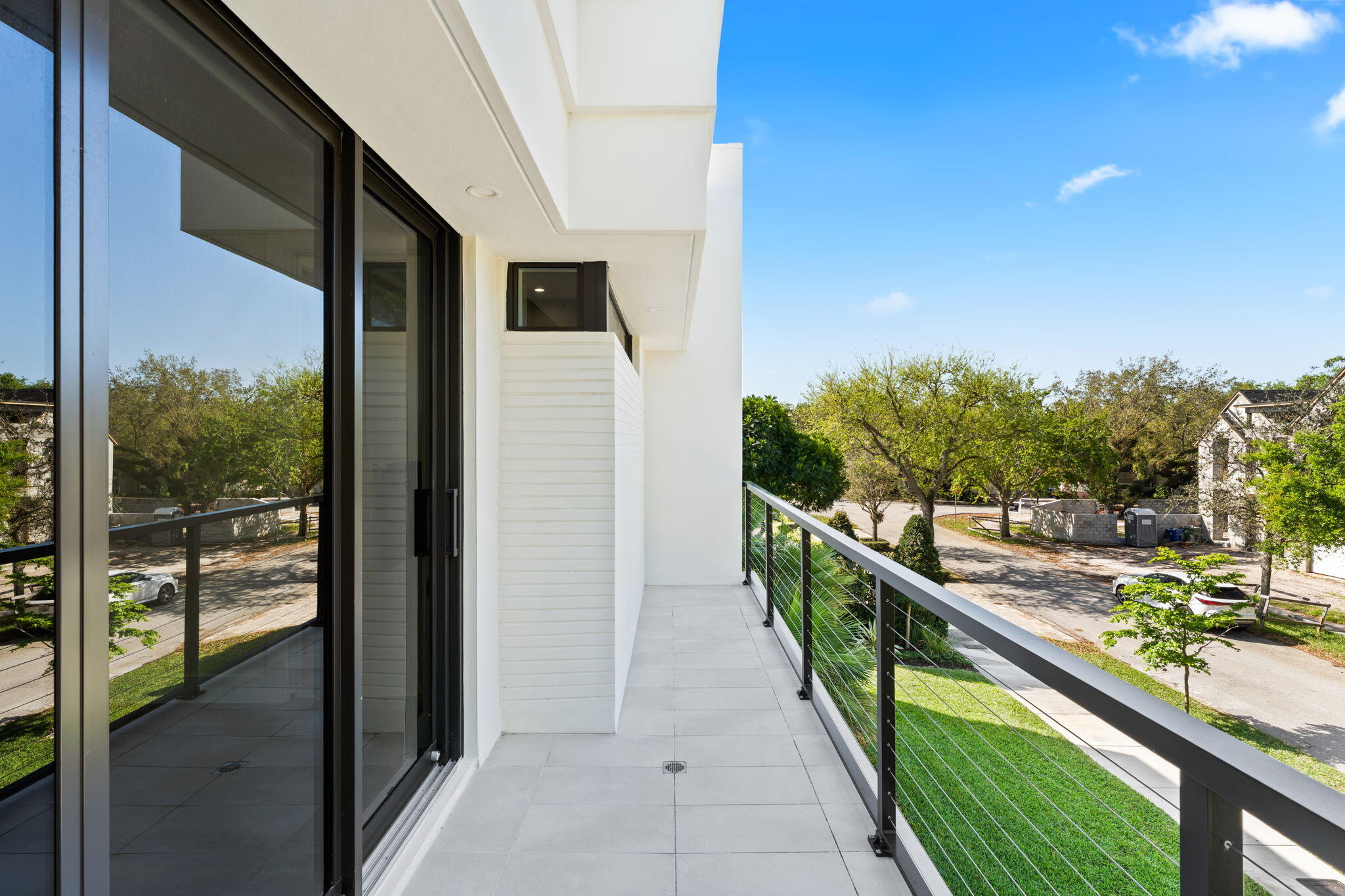 RIO VISTA ISLES - Residential