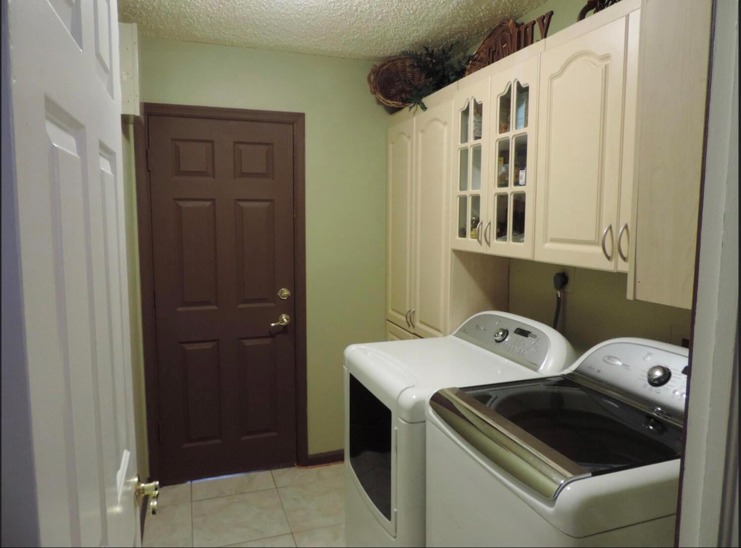 FLORIDA GARDENS 4 - Residential