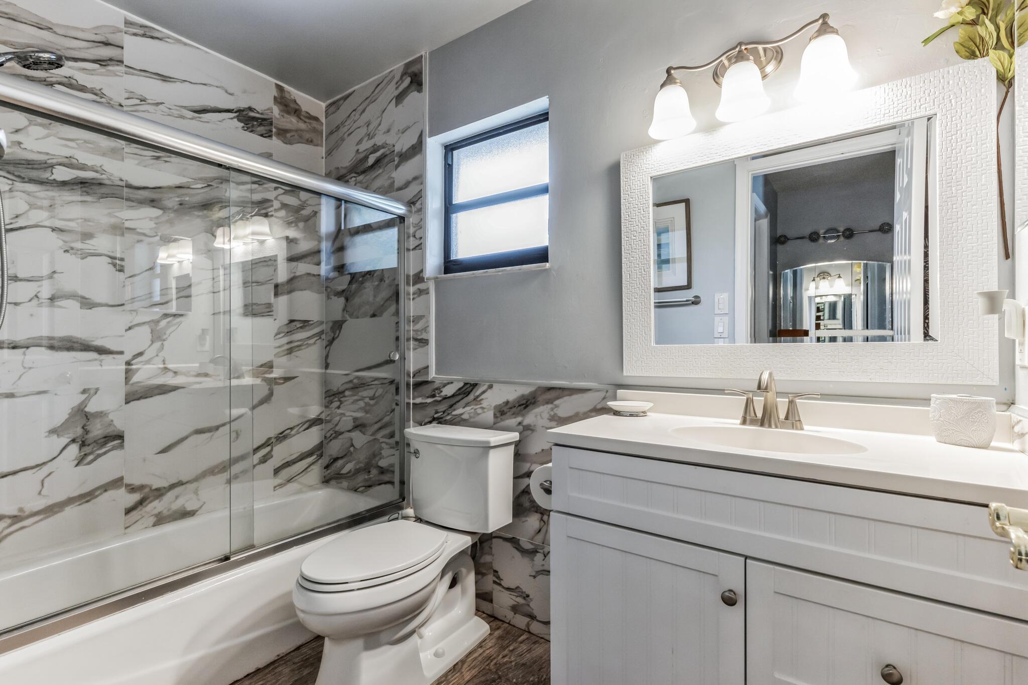 FLORIDA GARDENS 4 - Residential