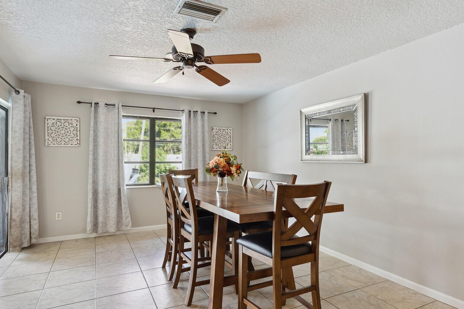 FLORIDA GARDENS 4 - Residential