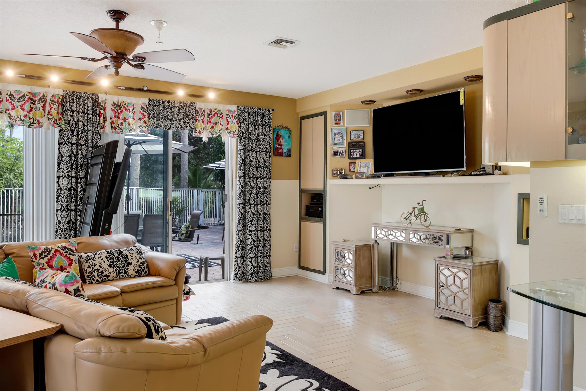 CLASSICS AT BEAR LAKES - Residential Lease