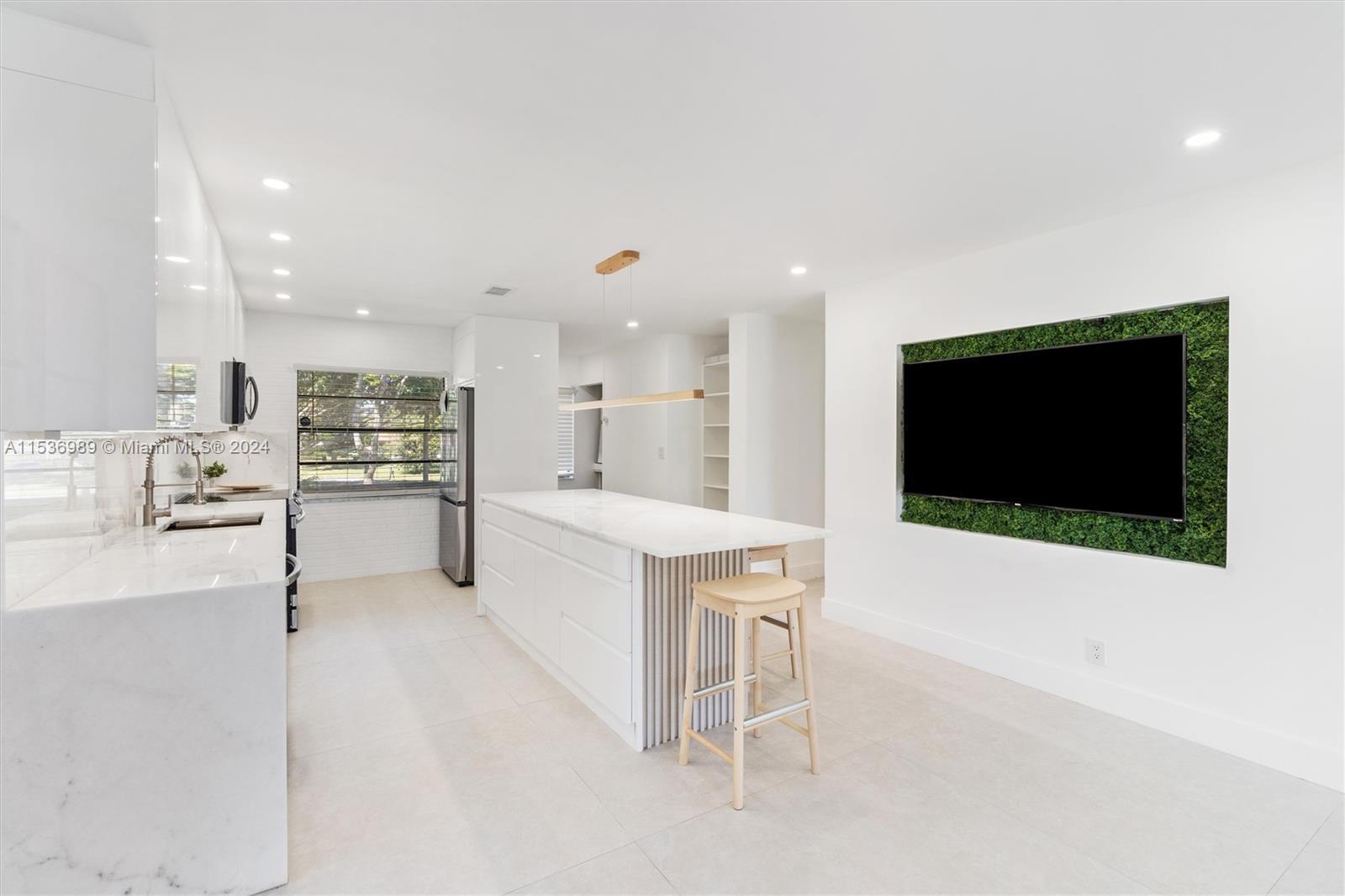 CYPRESSES OF BOCA LAGO CONDO - Residential