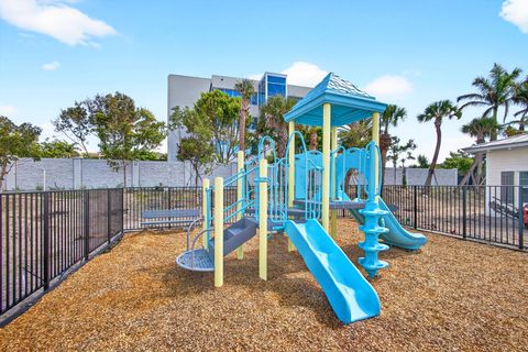 Tiny photo for 115 Water Pointe Place #34, Jupiter, FL 33477 (MLS # B26036847)