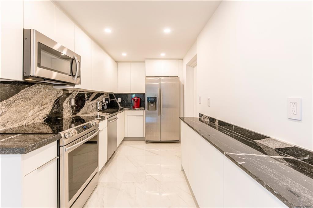 PARK TOWER - Residential