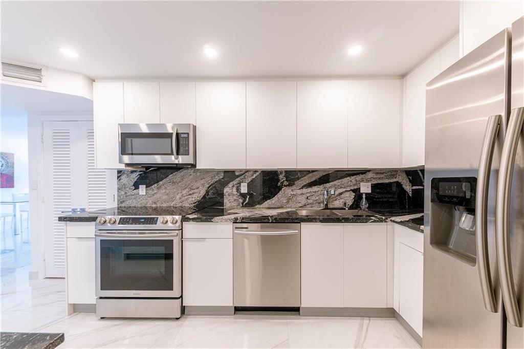 PARK TOWER - Residential