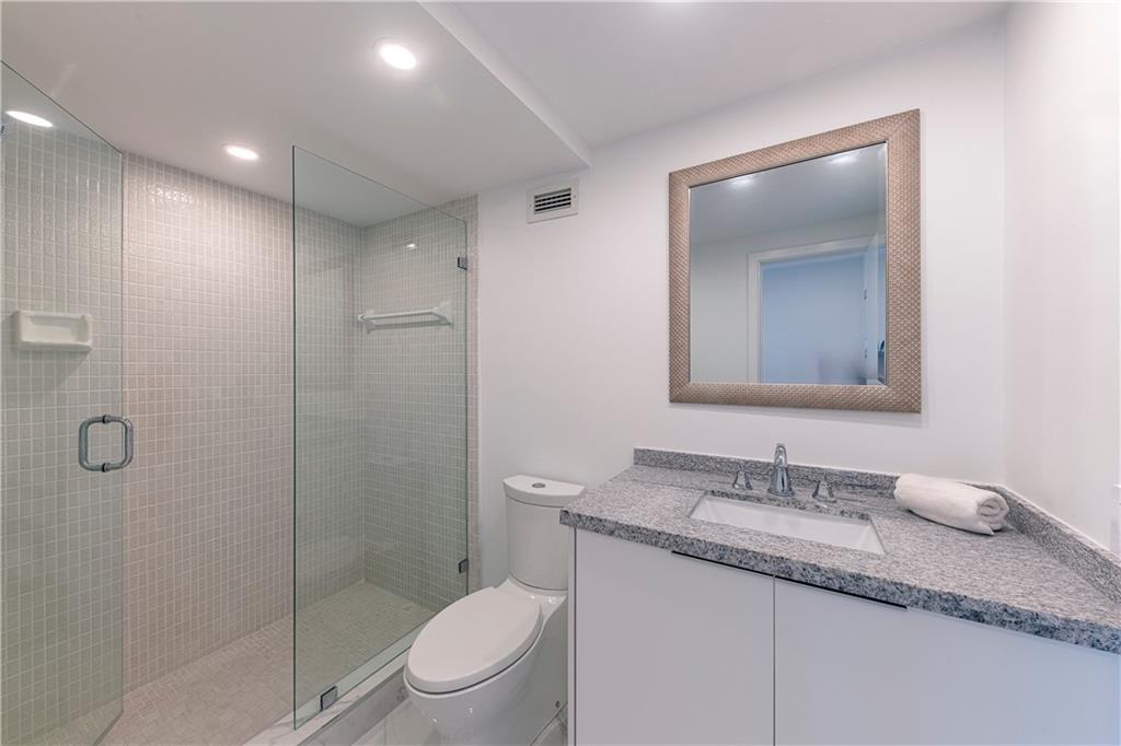 PARK TOWER - Residential