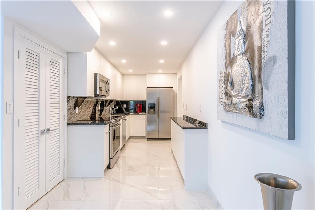 PARK TOWER - Residential