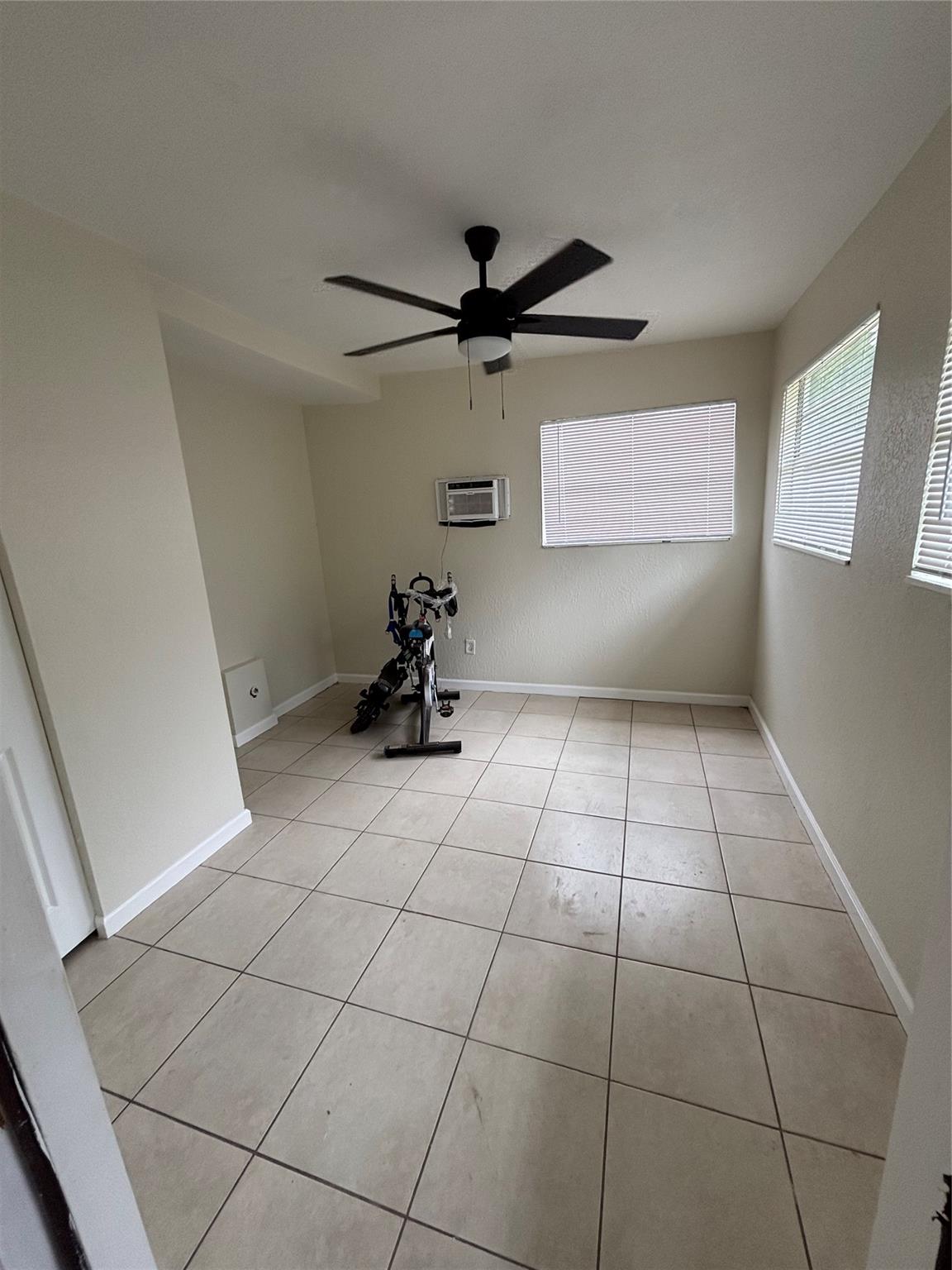 Heathgate First Add 73-33 - Residential