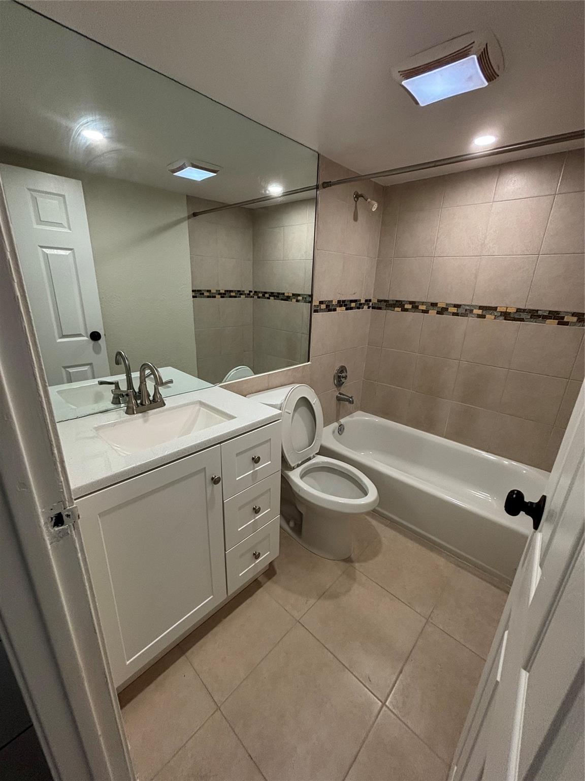 Heathgate First Add 73-33 - Residential