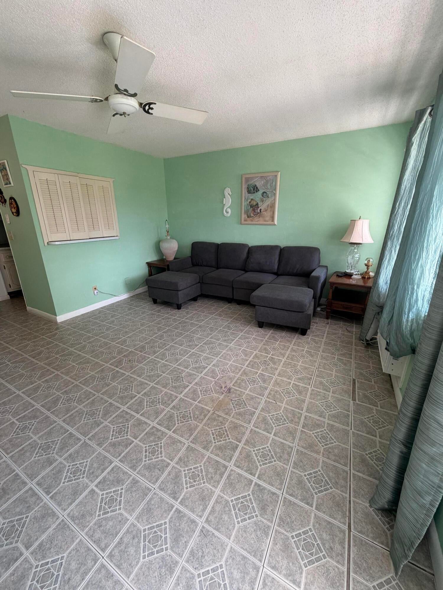99 Andover D