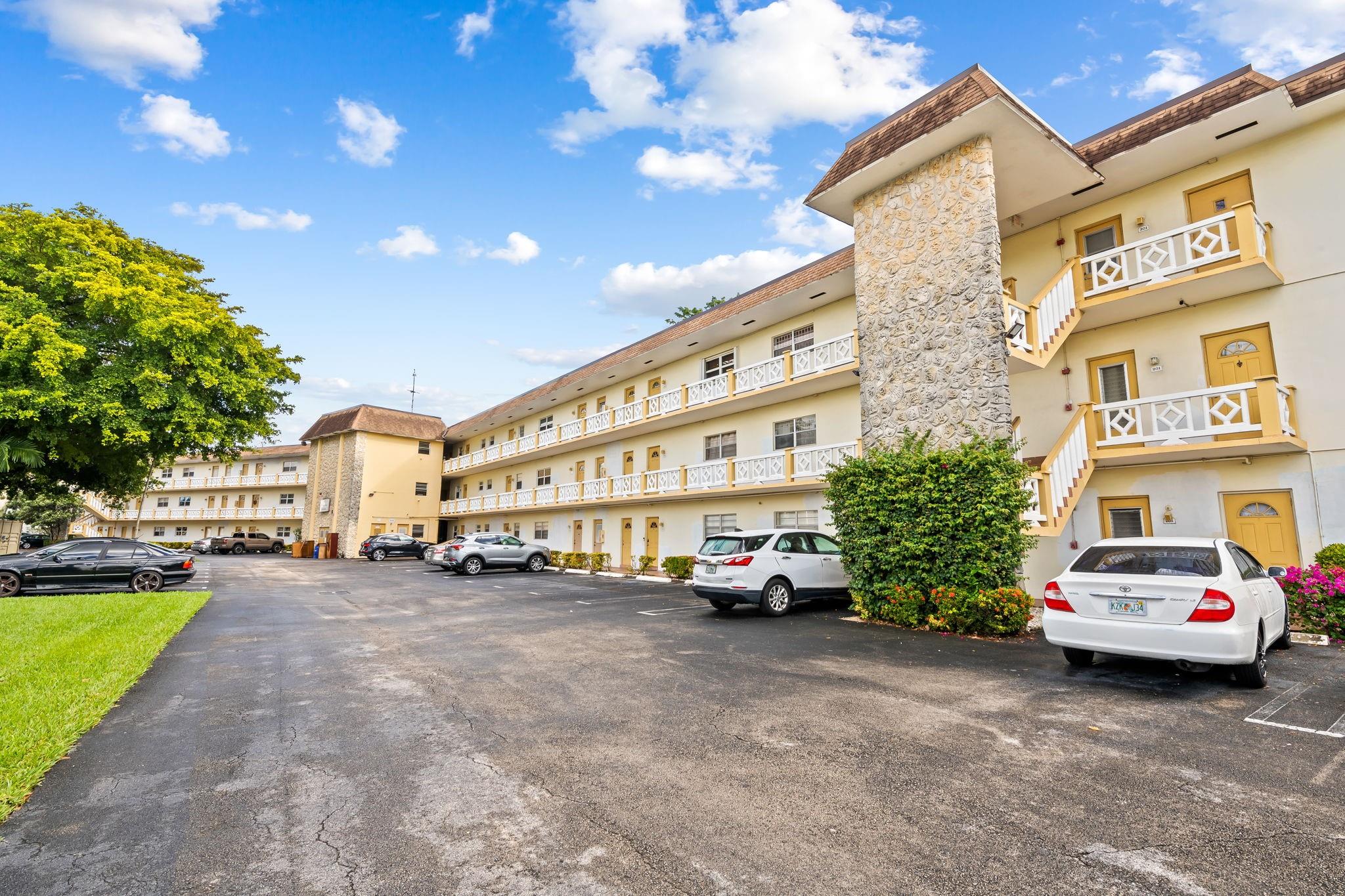 Hawaiian Gardens - Residential