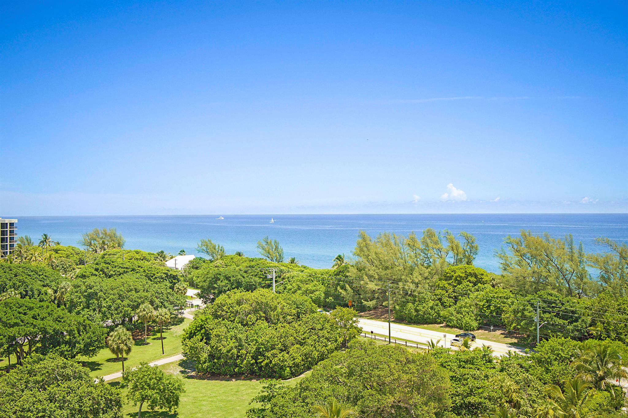 2121 N Ocean Boulevard 1202e
