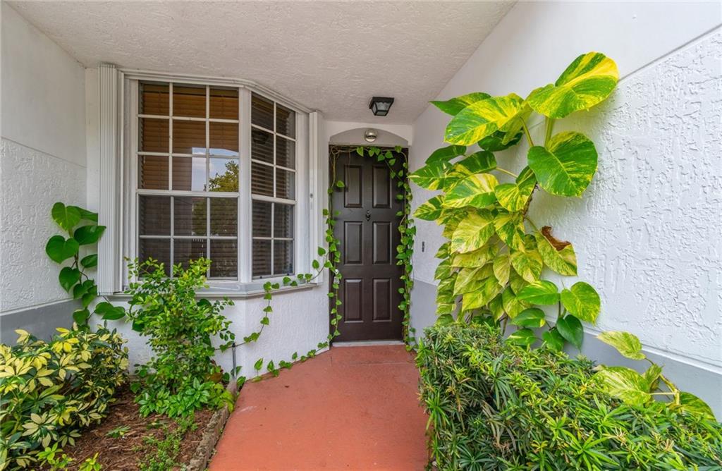 VILLAS DE TUSCANY CONDO - Residential Lease