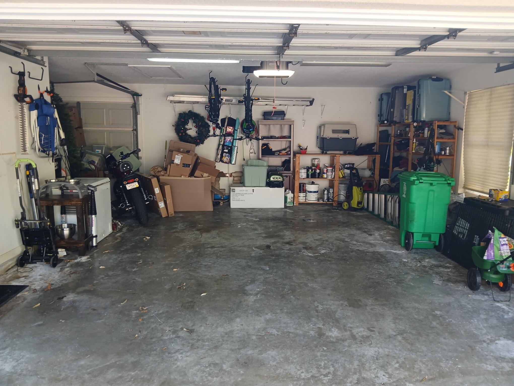 COUNTRY CLUB ESTATES PARCEL 8 PHASE 1 - Residential