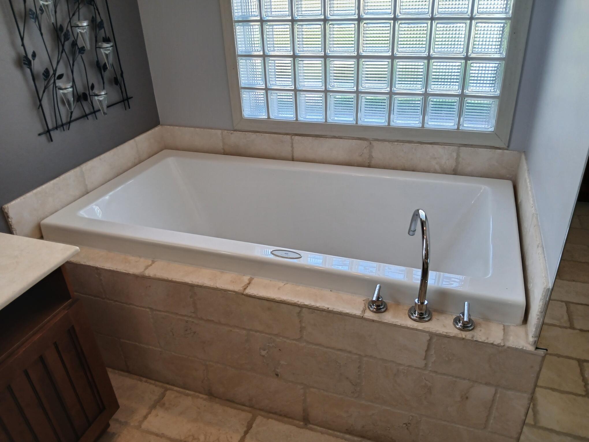 COUNTRY CLUB ESTATES PARCEL 8 PHASE 1 - Residential