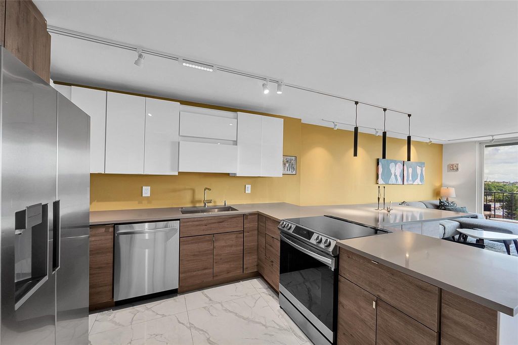 Photo of 1800 N Andrews Avenue #7B, Fort Lauderdale, FL 33311 (MLS # F10530529)