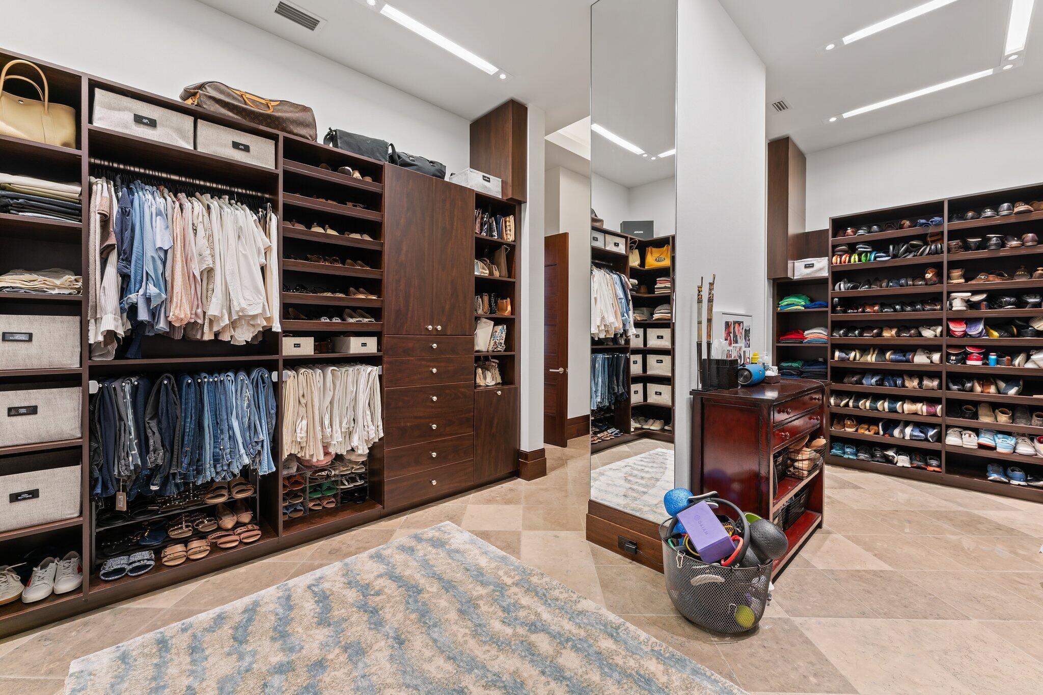 BEARS CLUB - Residential