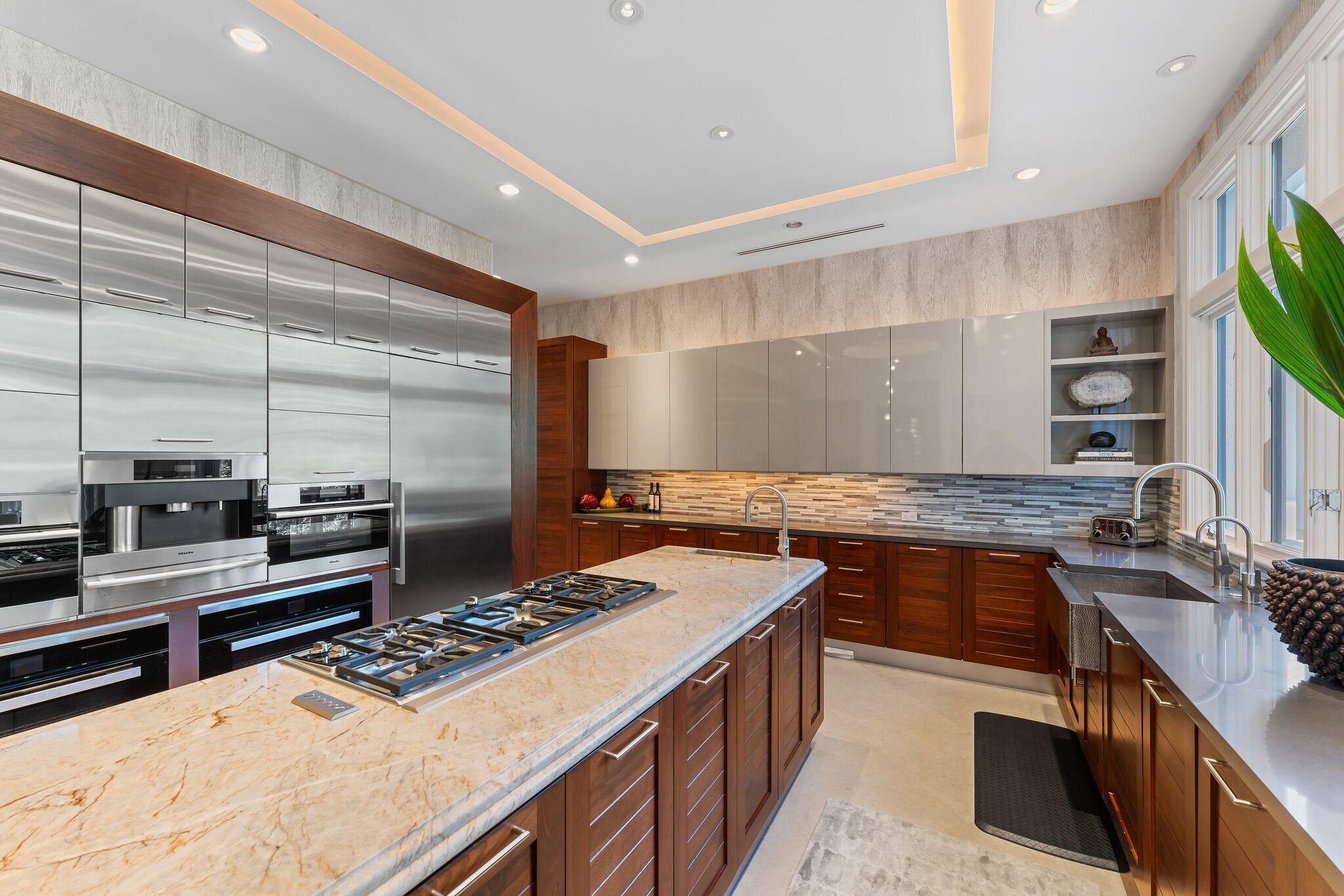 BEARS CLUB - Residential