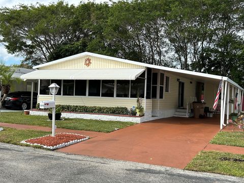 A home in Deerfield Beach