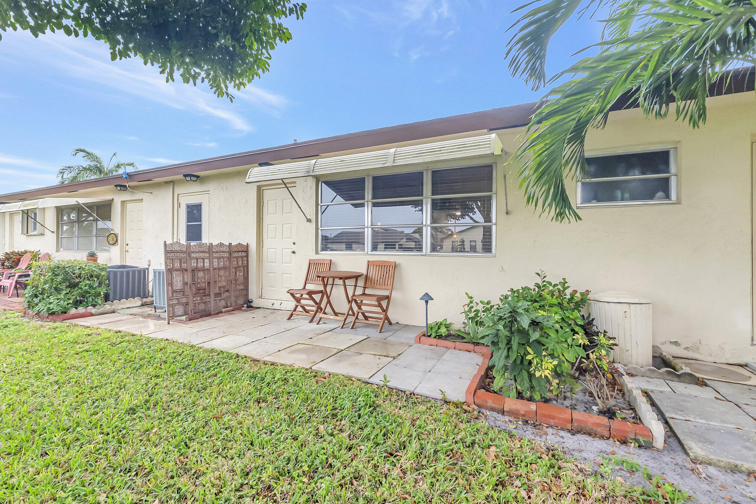 HIGH POINT OF DELRAY WEST CONDO SEC 3 - Residential Lease