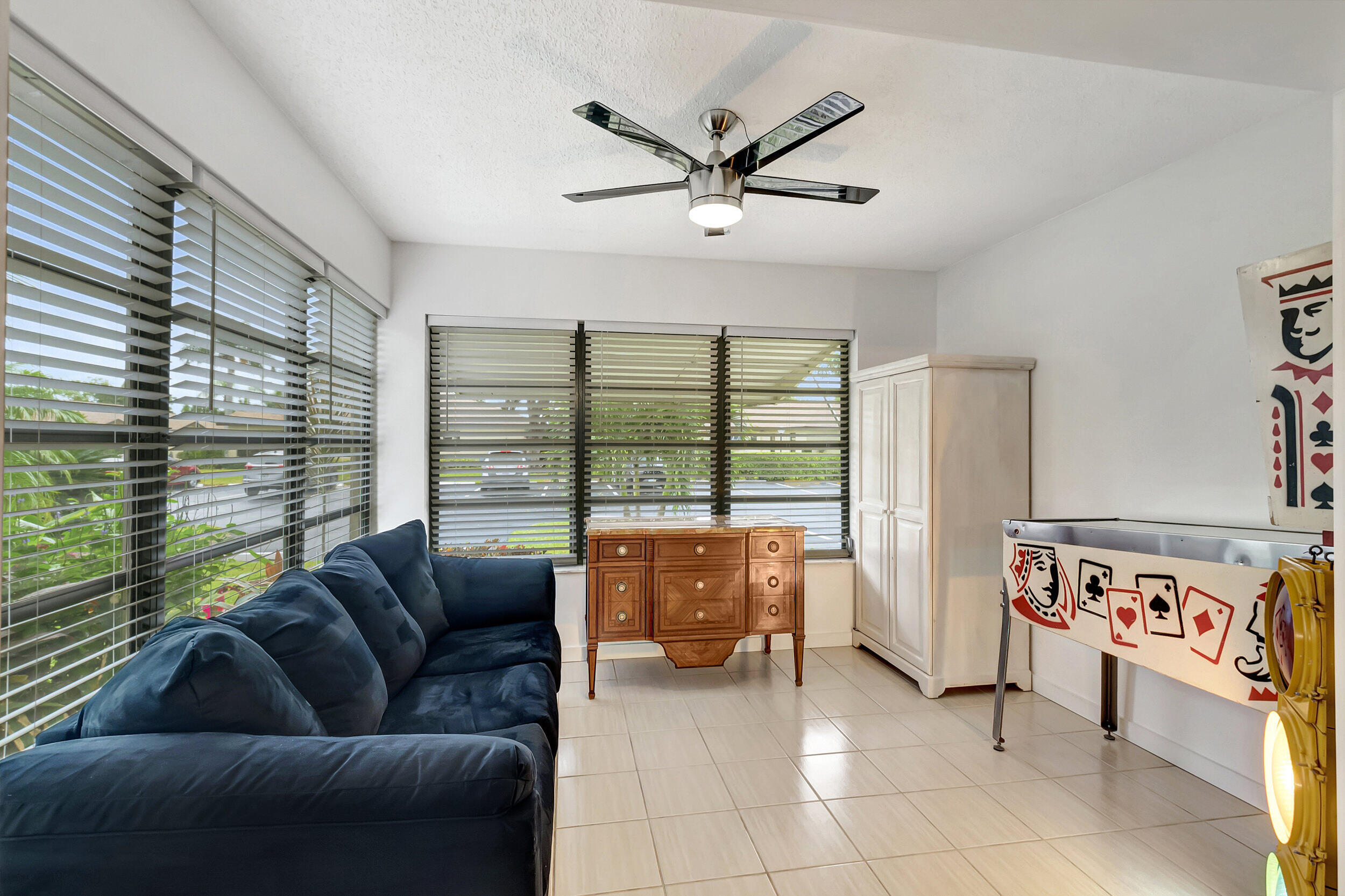 HIGH POINT OF DELRAY WEST CONDO SEC 3 - Residential Lease