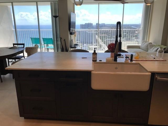 111 Briny Avenue PH18